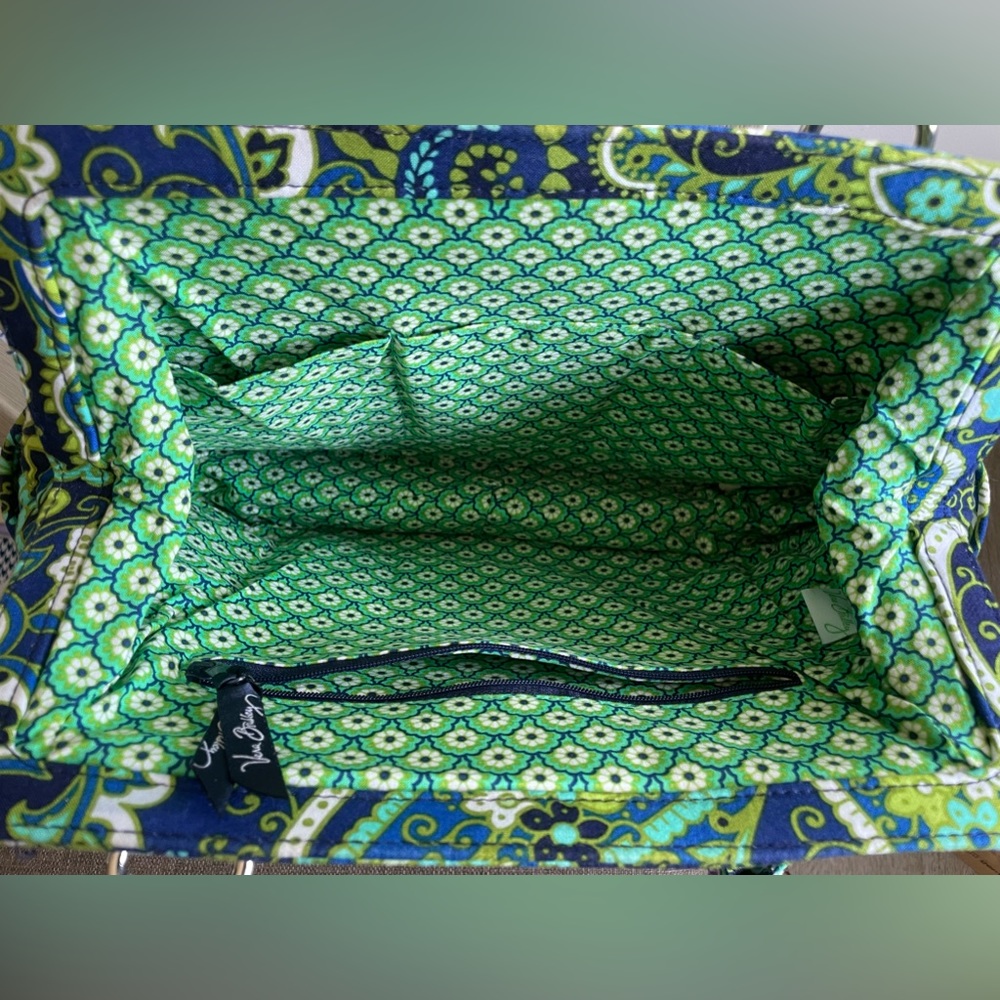 Vera Bradley Rhythm & Blues Structured Shoulder Bag Blue Greens Floral Pattern - Picture 9 of 9